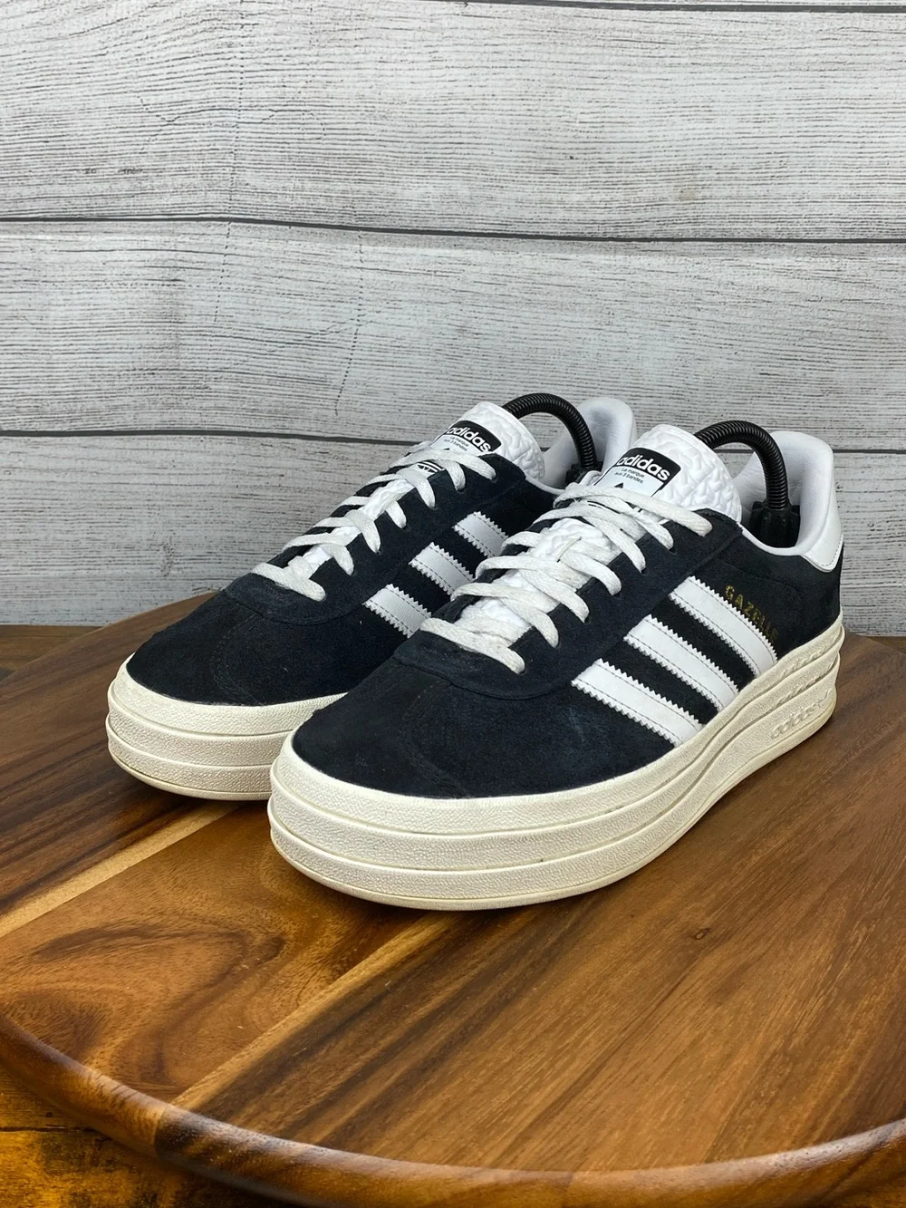 adidas Gazelle Bold Black White Platform Sneakers HQ6912 Women’s Shoe Size 9